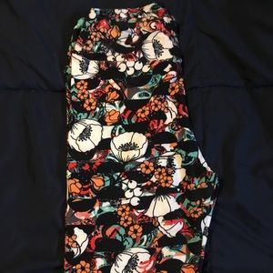 EUC size OS LLR leggings